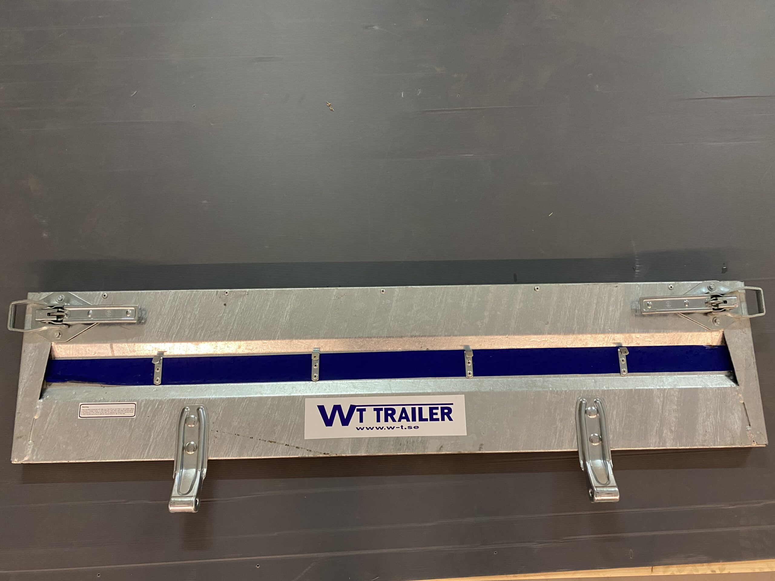 Framläm/Bakläm P252