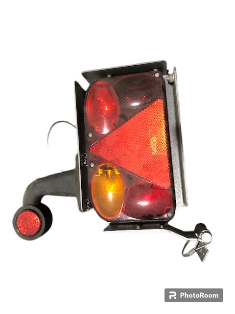 Komplett vänster baklampa set till Biltransport släp